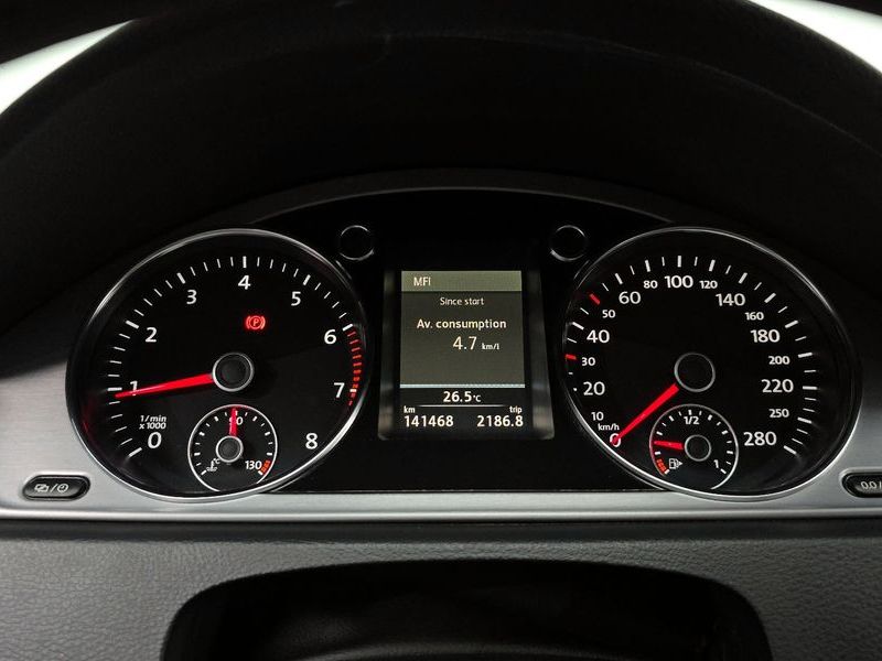 2014 Volkswagen New CC 2.0 TSI photo 8