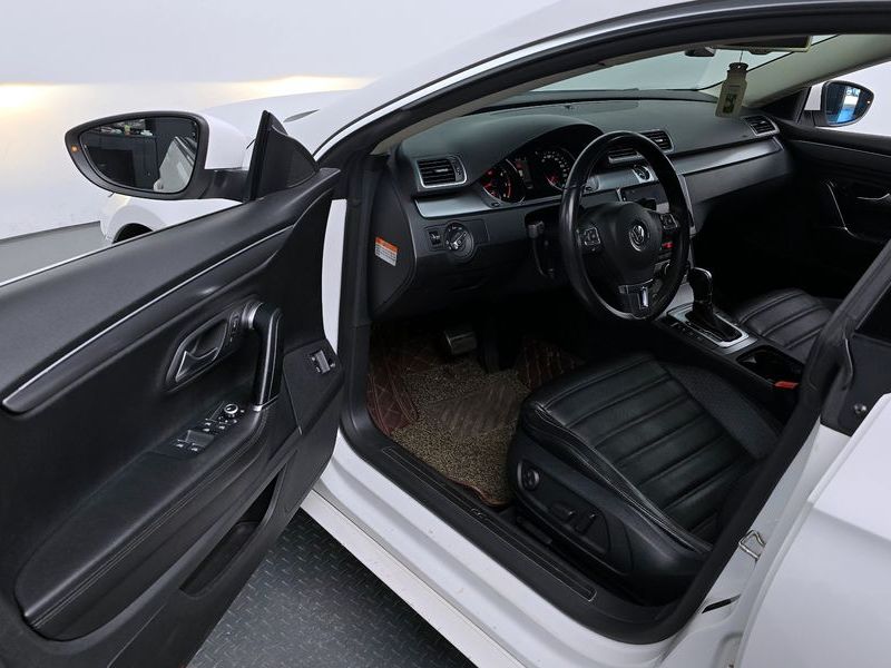 2014 Volkswagen New CC 2.0 TSI photo 10