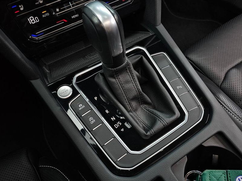 2022 Volkswagen Passat 2.0 TDI Prestige photo 9