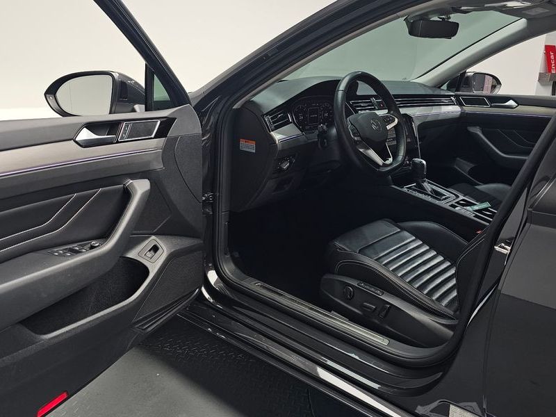 2022 Volkswagen Passat 2.0 TDI Prestige photo 10