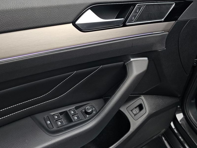 2022 Volkswagen Passat 2.0 TDI Prestige photo 18