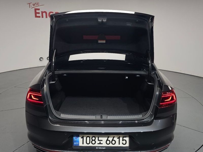 2022 Volkswagen Passat 2.0 TDI Prestige photo 20