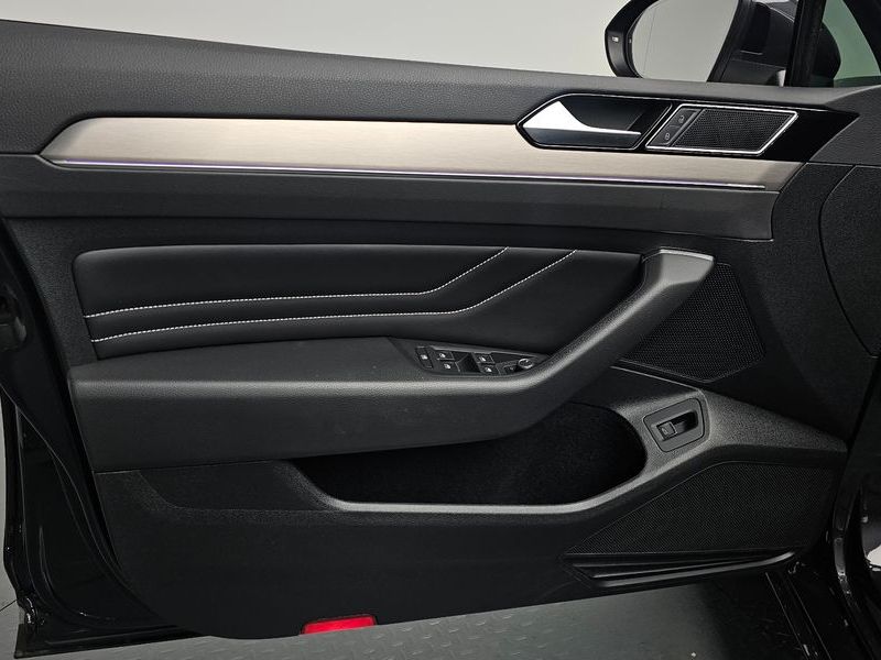 2022 Volkswagen Passat 2.0 TDI Prestige photo 24