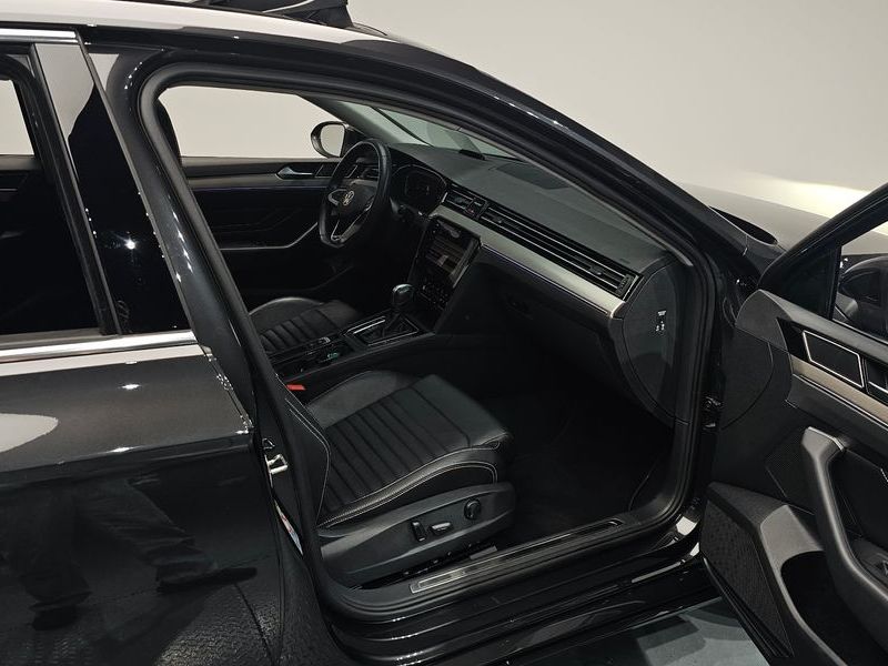2022 Volkswagen Passat 2.0 TDI Prestige photo 26
