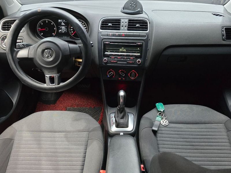 2014 Volkswagen Polo 1.6 TDI R-Line 5th photo 7