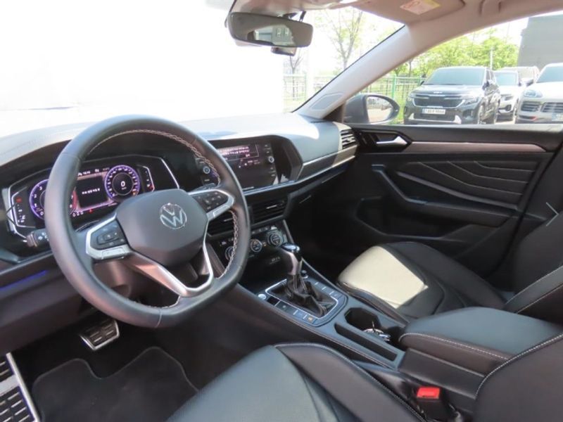 2023 Volkswagen Jetta 1.5 TSI Prestige photo 8