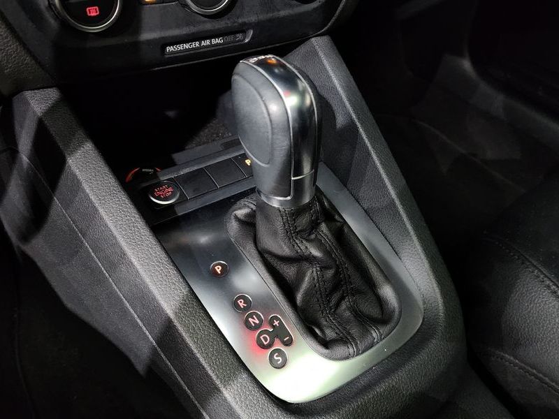 2014 Volkswagen Jetta 2.0 TDI 6th photo 9