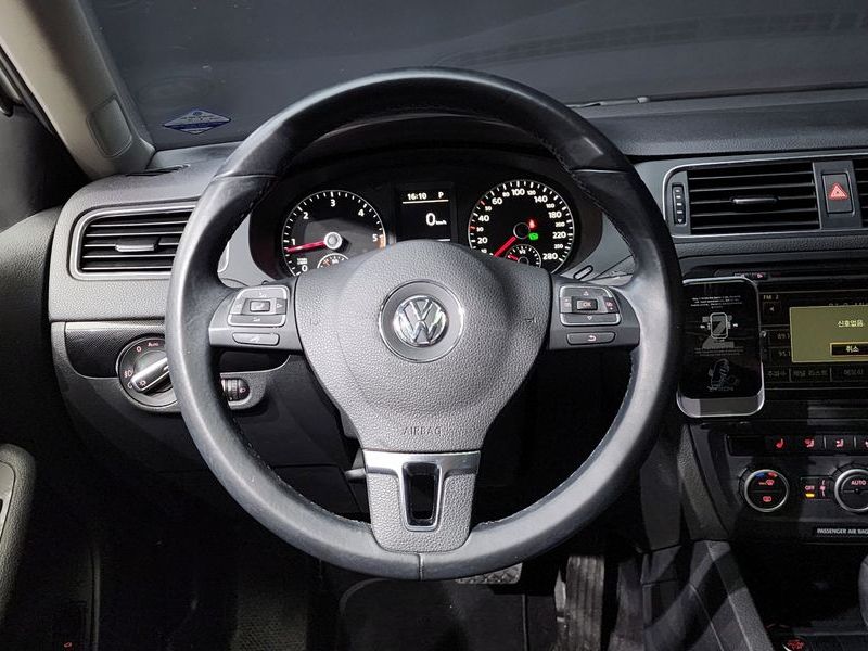 2014 Volkswagen Jetta 2.0 TDI 6th photo 13