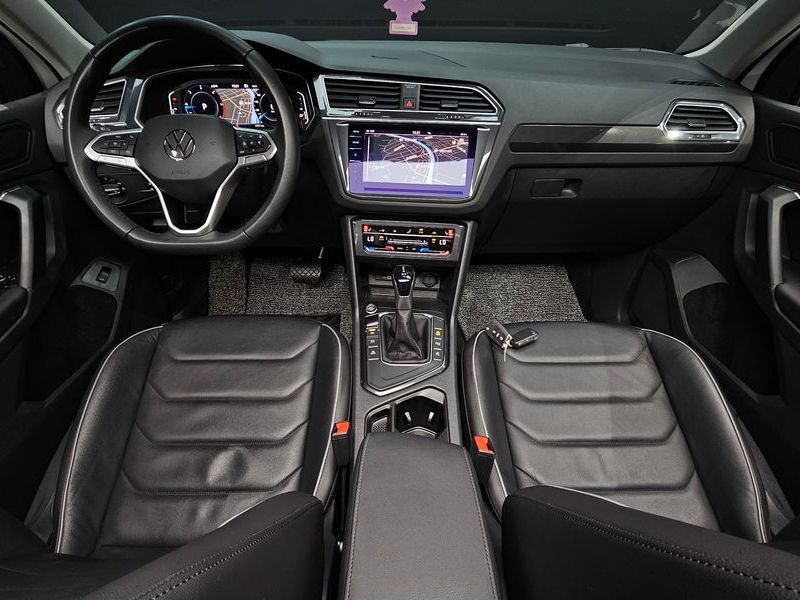 2023 Volkswagen Tiguan 2.0 TDI Prestige photo 7