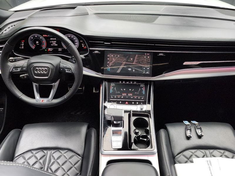 2020 Audi Q8 50 TDI Quattro Premium photo 7