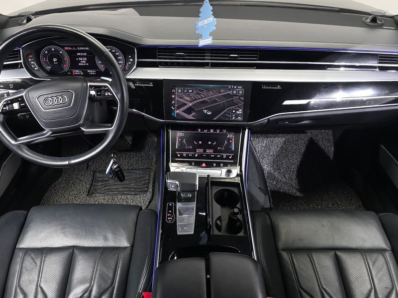 2020 Audi A8 50 TDI Quattro LWB photo 7