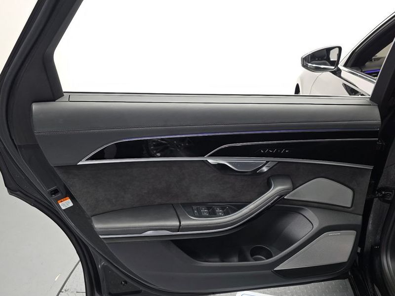 2020 Audi A8 50 TDI Quattro LWB photo 25