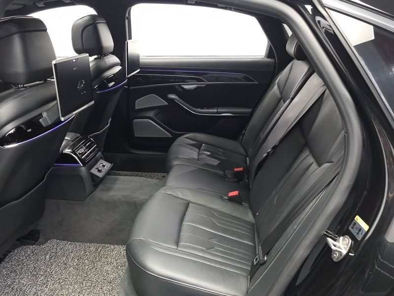 2020 Audi A8 50 TDI Quattro LWB photo 26