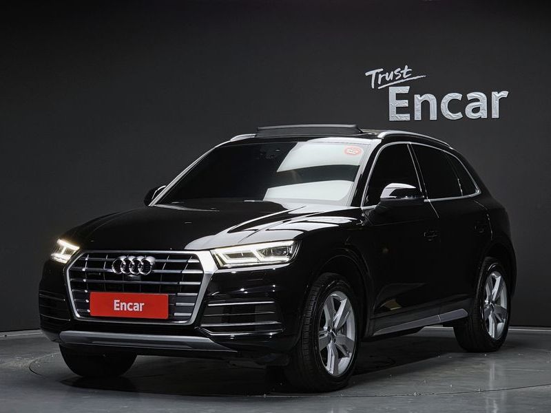 2020 Audi Q5 45 TFSI Quattro Premium photo 1