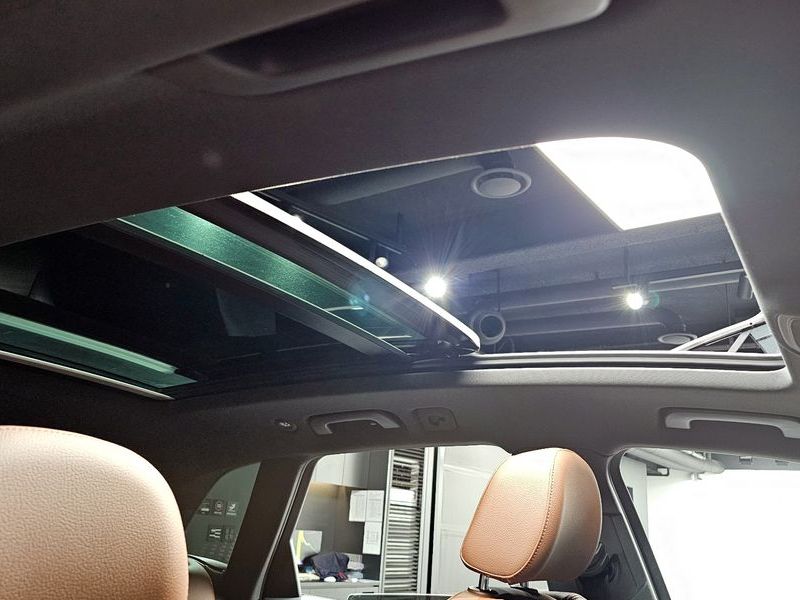 2020 Audi Q5 45 TFSI Quattro Premium photo 18