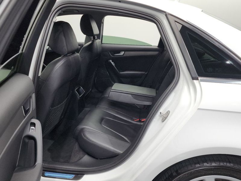 2014 Audi A4 2.0 TDI dynamic B8 photo 12