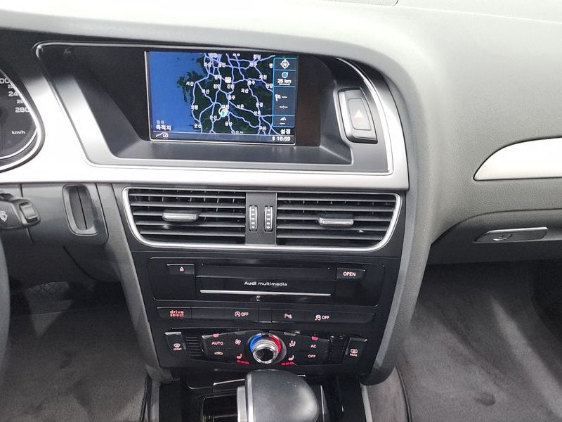 2014 Audi A4 2.0 TDI dynamic B8 photo 18