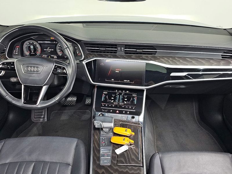 2021 Audi A6 45 TFSI Premium photo 7