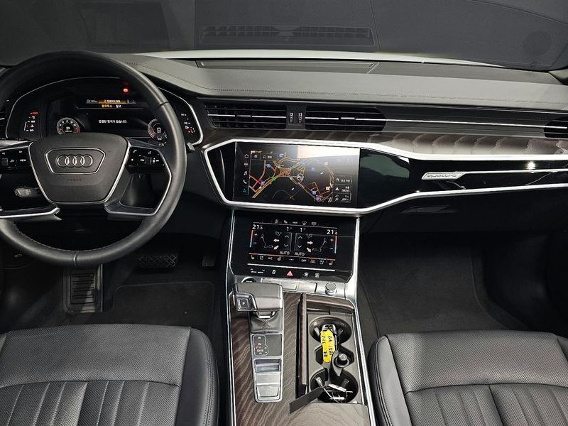 2023 Audi A6 45 TFSI Quattro Premium photo 7