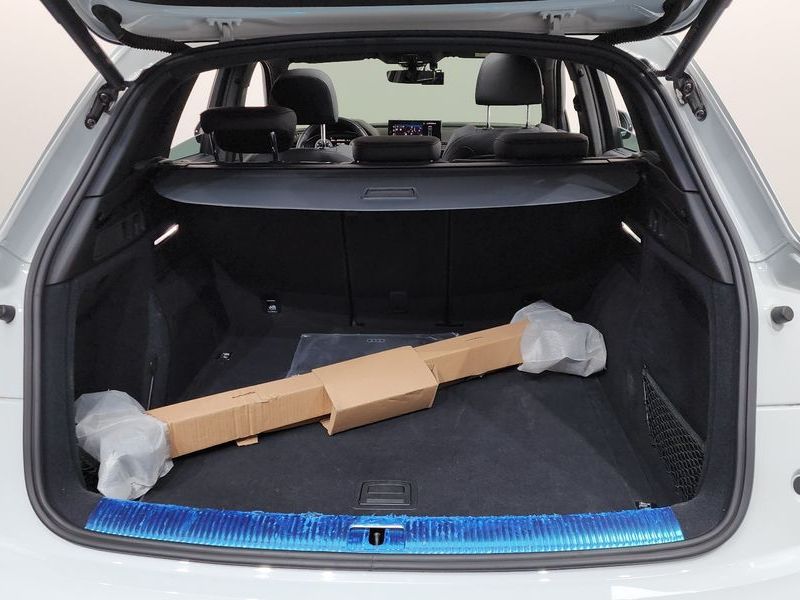 2022 Audi Q5 45 TFSI Quattro Premium photo 18
