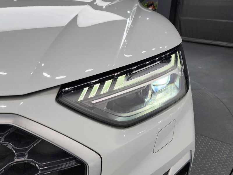 2022 Audi Q5 45 TFSI Quattro Premium photo 22