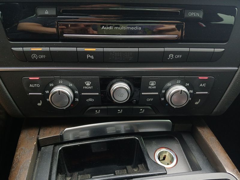 2015 Audi A6 35 TDI Dynamic C7 photo 17