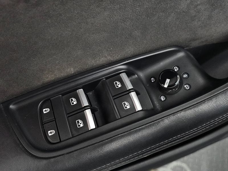 2020 Audi Q8 45 TDI Quattro Premium photo 20