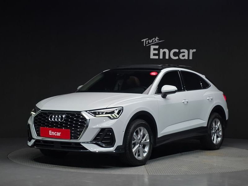 2022 Audi Q3 35 TDI Premium Sportback photo 1