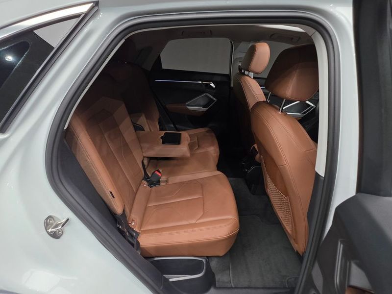 2022 Audi Q3 35 TDI Premium Sportback photo 18