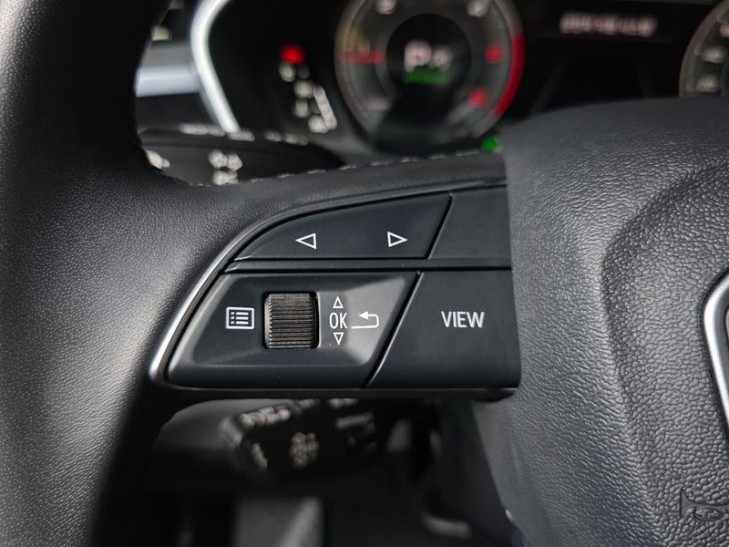 2022 Audi Q3 35 TDI Premium Sportback photo 30