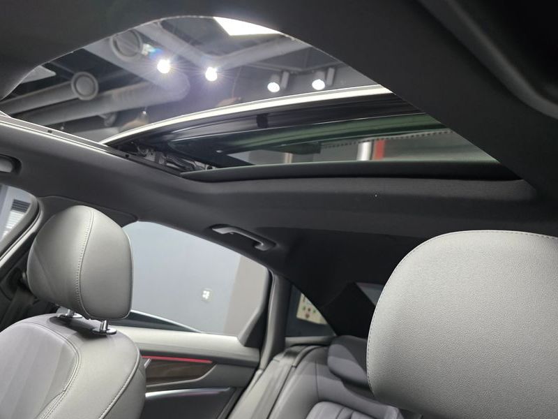 2020 Audi A6 45 TFSI Premium photo 18