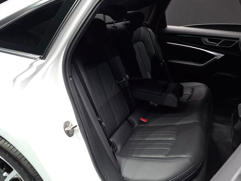 2022 Audi A6 45 TFSI Quattro Premium photo 11
