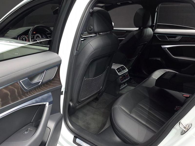 2022 Audi A6 45 TFSI Quattro Premium photo 12