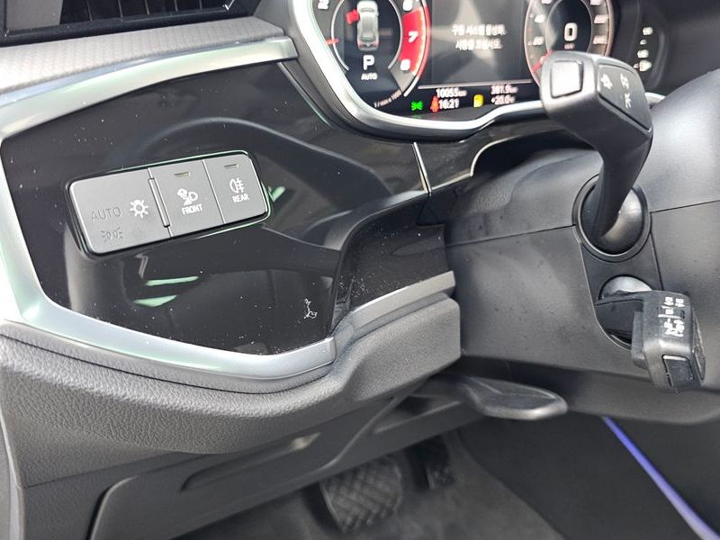 2025 Audi Q3 40 TFSI Quattro photo 27