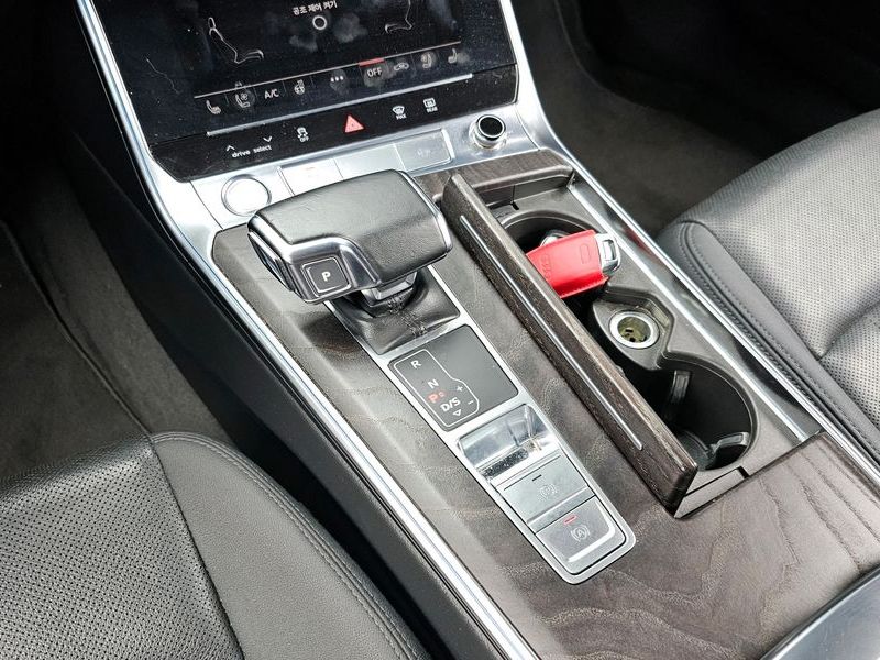 2020 Audi A6 40 TDI Premium photo 9