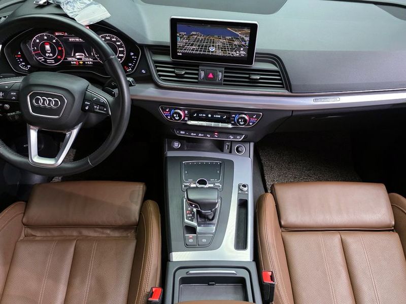 2020 Audi Q5 50 TDI Quattro Premium photo 7