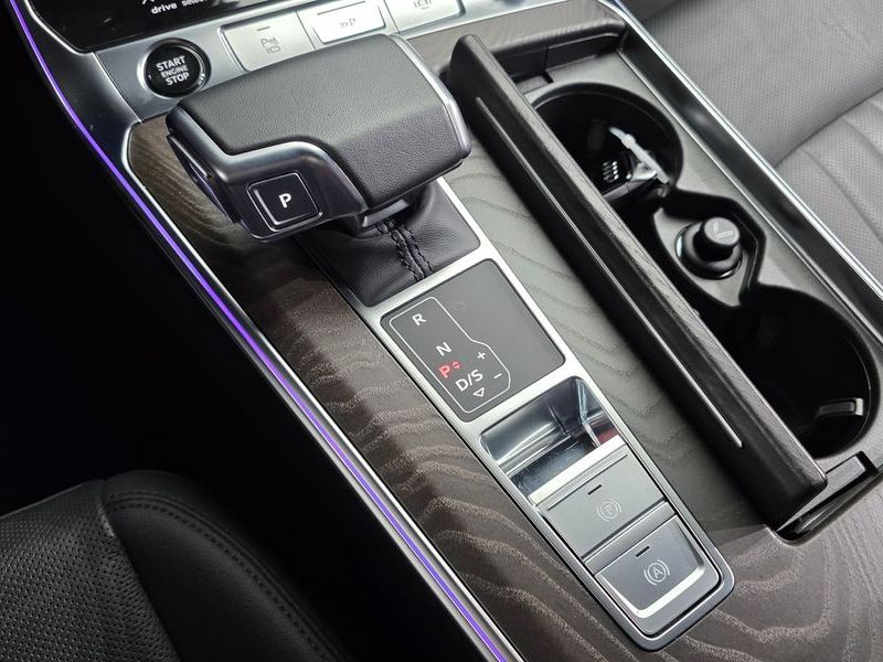 2023 Audi A6 45 TFSI Quattro Premium photo 9
