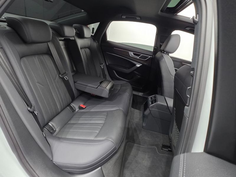 2023 Audi A6 45 TFSI Quattro Premium photo 17