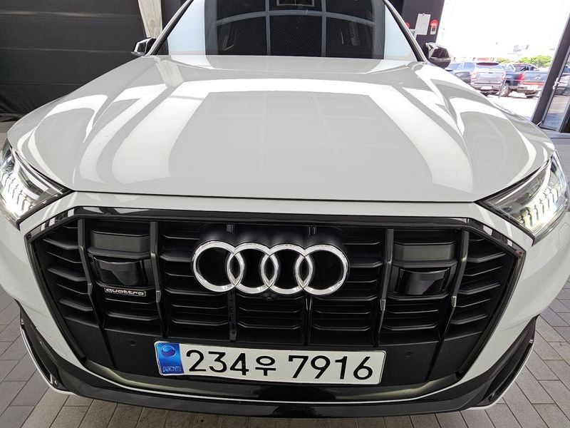 2023 Audi Q7 50 TDI Quattro Premium photo 28