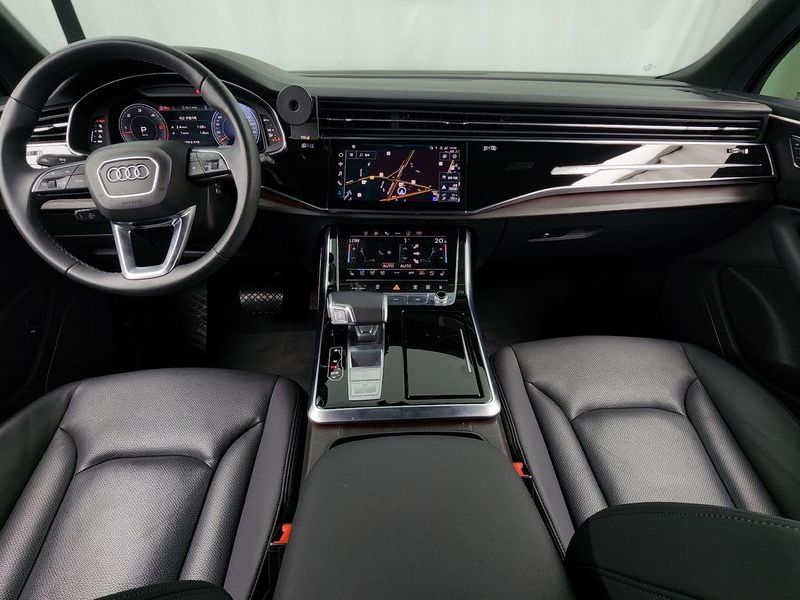 2023 Audi Q7 45 TDI Quattro photo 7