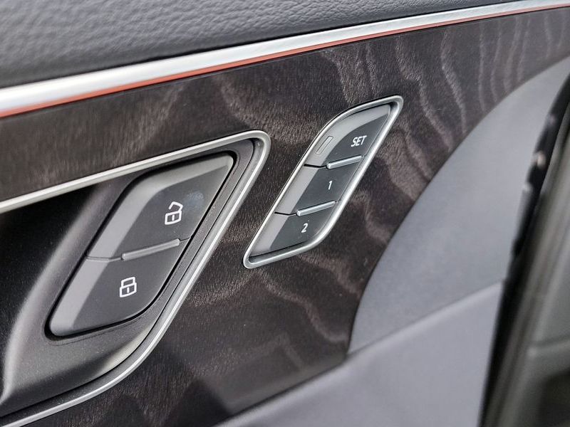 2023 Audi Q7 45 TDI Quattro photo 28