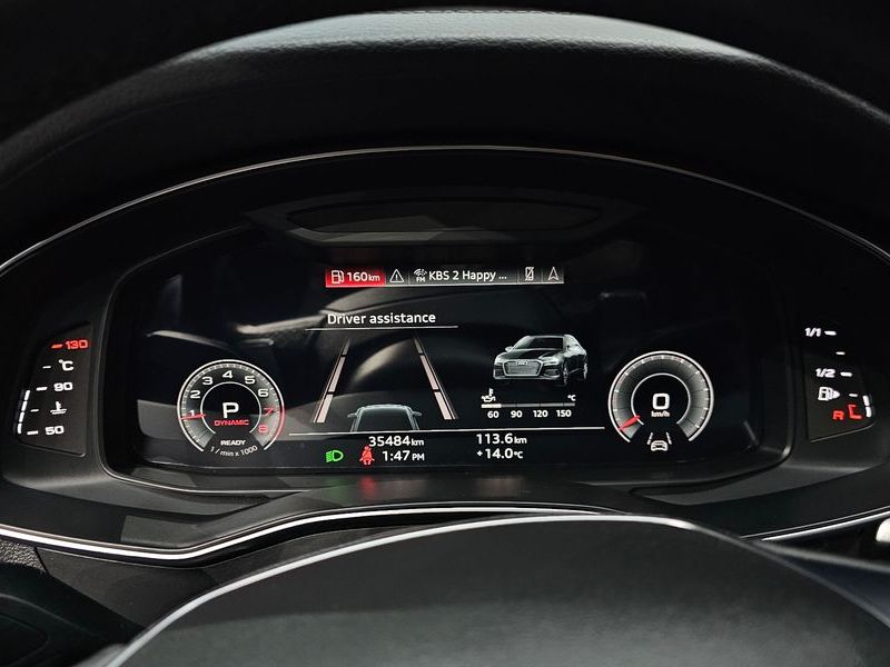 2022 Audi A6 45 TFSI Premium photo 8