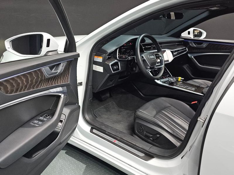 2022 Audi A6 45 TFSI Premium photo 11