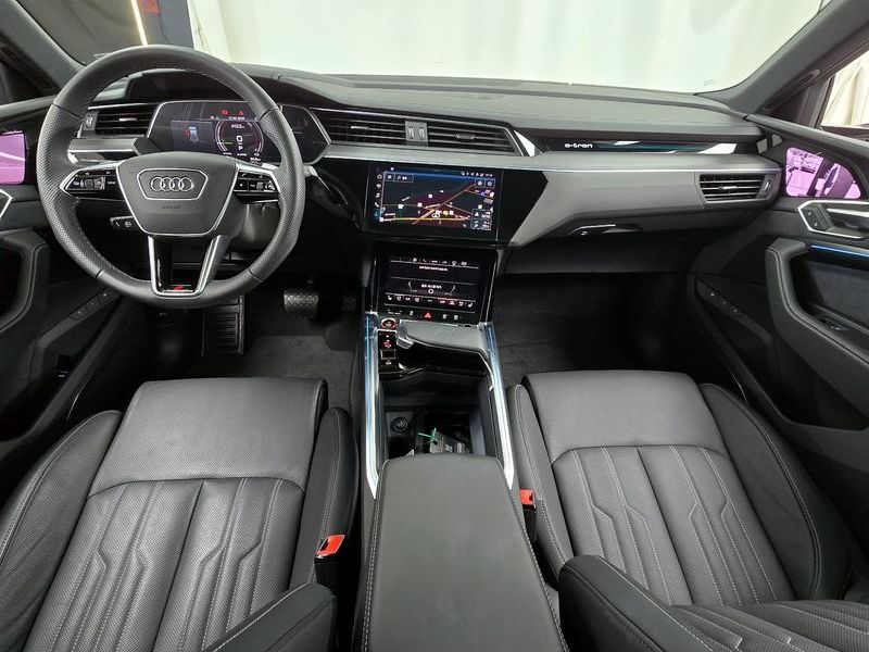 2023 Audi e-tron S Sportback photo 7