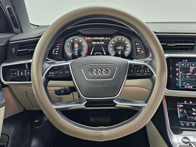 2023 Audi A6 45 TFSI Premium photo 13