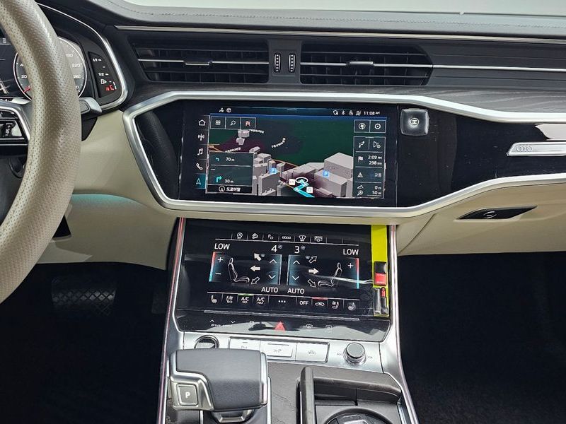 2023 Audi A6 45 TFSI Premium photo 18