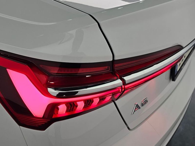 2023 Audi A6 45 TFSI Premium photo 23