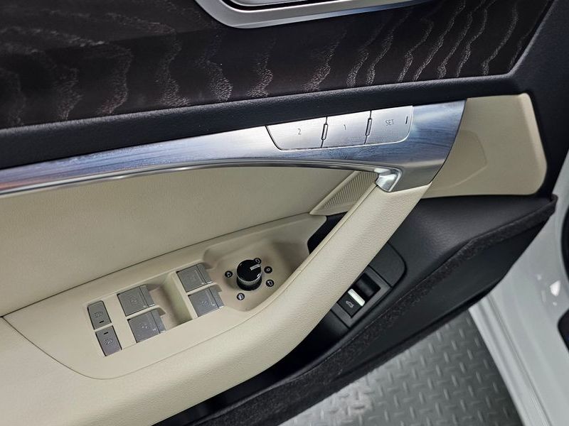2023 Audi A6 45 TFSI Premium photo 28