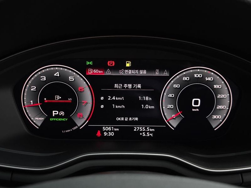 2023 Audi A4 40 TFSI Premium photo 8