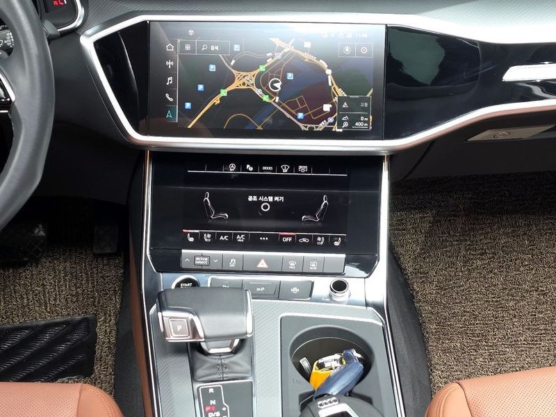 2023 Audi A6 45 TFSI photo 14